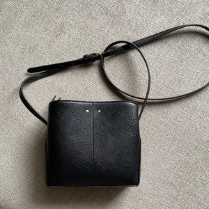 Small crossbody purse